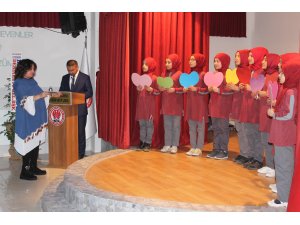 Derinkuyu'da 24 Kasım Öğretmenler Günü kutlandı