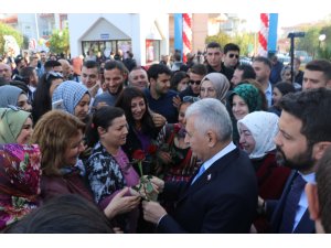 İzmir'de Maurice Aliberti-Esin Özgener İlkokulu açıldı