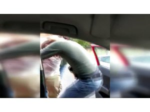 Sürücü kursu öğretmenine dayak kamerada