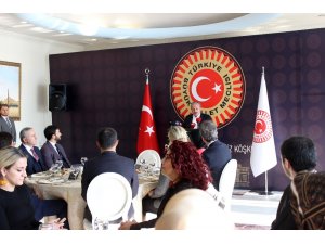 TBMM Başkanı Şentop öğretmenlerle bir araya geldi