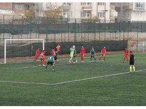 Yeşilyurt Belediyespor sahasında 4-2’lik skorla kazandı