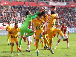 TFF 2. Lig: Samsunspor: 5 - Şanlıurfaspor: 0