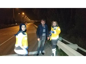 Yaralı şahıs kaza yerinden kaçarken yakalanıp hastaneye kaldırıldı