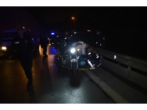 Alkolü olan motosiklet sürücüsü kaza yaparak yaralandı