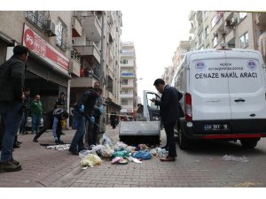 Yeni doğan bebeği çöp konteynerine annesi atmış