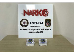 Antalya’da durdurulan araçtan uyuşturucu çıktı