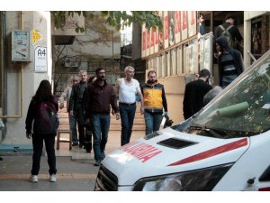 İntihar etmek isterken omzundan yaralandı