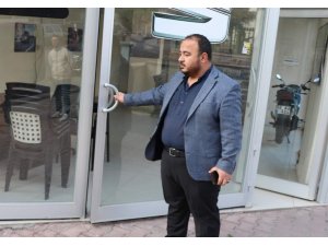 Siirt’te minibüs hırsızlığı kamerada