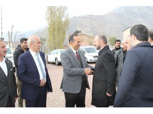 AK Parti heyetinin Şemdinli ziyareti