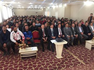 Erciş’te okul sporları toplantısı