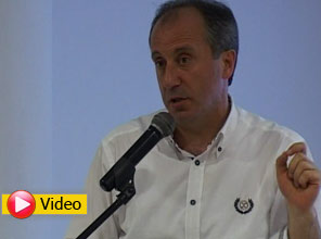 CHP'li vekilden pes dedirten şiir - Video