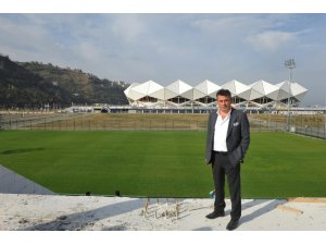 Hekimoğlu Trabzon FK yeni sahasına kavuşuyor
