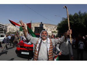 Filistinliler ABD'nin Yahudi yerleşim birimleri kararını protesto etti