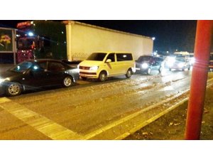 25 kasa hamsi yola döküldü