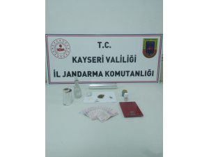 Jandarmadan uyuşturucu operasyonu