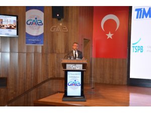 GAİB’TE ihracat yapan şirketler için kur riski yönetimi paneli