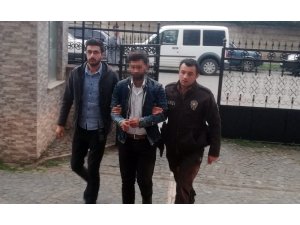 Polise bıçak çeken cezaevi firarisinin oğulları adliyede