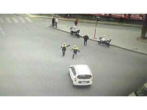 Dili boğazına kaçan sürücünün hayatını polis kurtardı