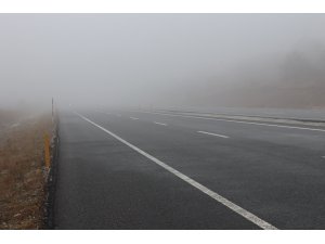 Kastamonu'da sis ulaşımı olumsuz etkiliyor
