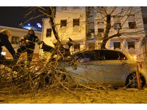 Faciadan 20 saniye ile son anda kurtuldu