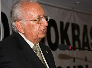 Cindoruk öyle bir benzetme yaptı ki