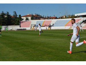 BAL’ın golcüsü Isparta 32 Spor’dan Volkan Serim, 10 maçta 10 gol attı
