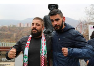 Şampiyon Camkıran memleketi Tunceli’de sevgiyle karşılandı
