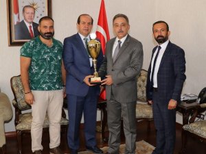 Engelliler Gücü’nden Vali Toprak’a ziyaret