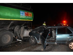Lastiği patlayan süt tankeri faciaya sebep oldu