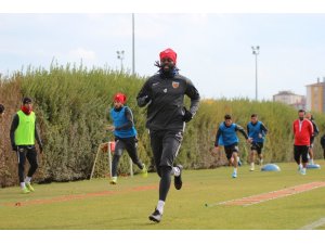 Mensah: "Kayserispor’da mutluyum"