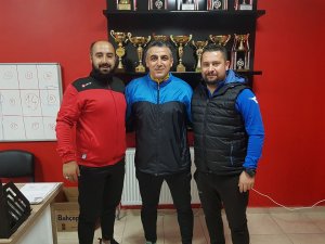 Kasırgaspor’a "gölge antrenör"