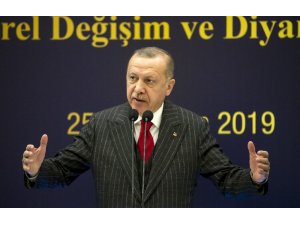 Cumhurbaşkanı Erdoğan: “Müslümanlar devayı batılılarda arıyor”