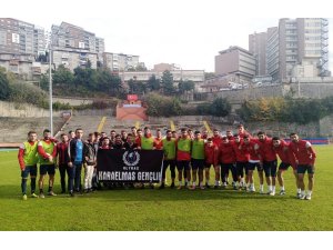Zonguldak Kömürspor taraftarından futbolculara moral