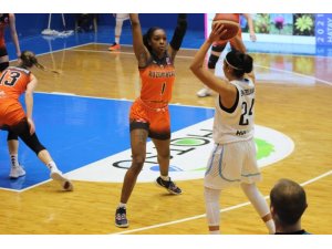 FIBA Kadınlar Avrupa Kupası: Hatay Büyükşehir Belediyespor: 80 - Ruzomberok: 79
