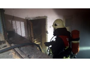 Kayseri’de kömürlük yangını