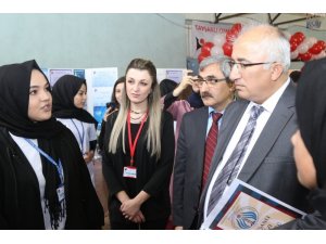 Tavşanlı Devlet Ana Kız İmam Hatip Lisesi’nden Bilim Fuarı