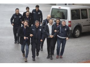 Polis ve askeri okullardan ihraç edilen 7 FETÖ şüphelisi Yunanistan'a kaçamadan yakalandı