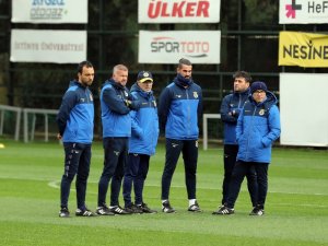 Fenerbahçe, Göztepe maçı hazırlıklarını tamamladı