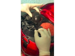 Gece lambası içinde uyuşturucu, kum torbası içinde hassas terazi