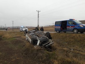 Otomobil takla attı: 1 yaralı