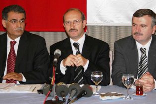 Anayasa değişikliği paketini değerlendirdiler