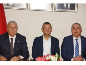 CHP’li Özel; "Aydın örgütünün uyumundan memnunuz"