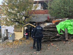 Hastanede yatarken, eşinin öldüğünü öğrendi