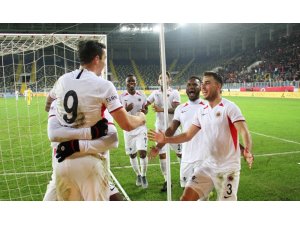 Gençlerbirliği: 3 - Yeni Malatyaspor: 3