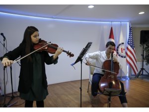 Türk-Amerikan Kültür Laboratuvarı kurucusu iki sanatçıdan konser