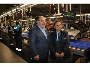Sanayi Bakanı Varank, fabrikaları ziyaret etti