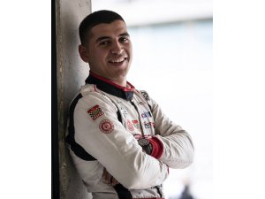 Milli otomobil pilotu Ayhancan Güven'den bir başarı daha