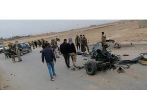 MSB:"İnsanlık düşmanı PKK/YPG’nin, Tel Abyad’ın güney doğusundaki Ayn El Arus köyüne bombalı araçla saldırı girişimi TSK’nın yol kontrol noktasıyla önlendi. Teröristlerce Köyün dışında yapılan bombalı araç saldırısında 