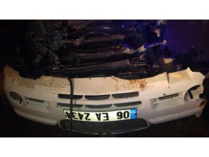 Başkent’te takla atan otomobilin sürücüsünün kolu koptu