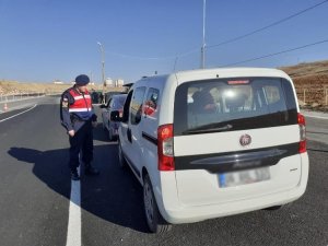 Jandarmadan çakar lamba denetimi